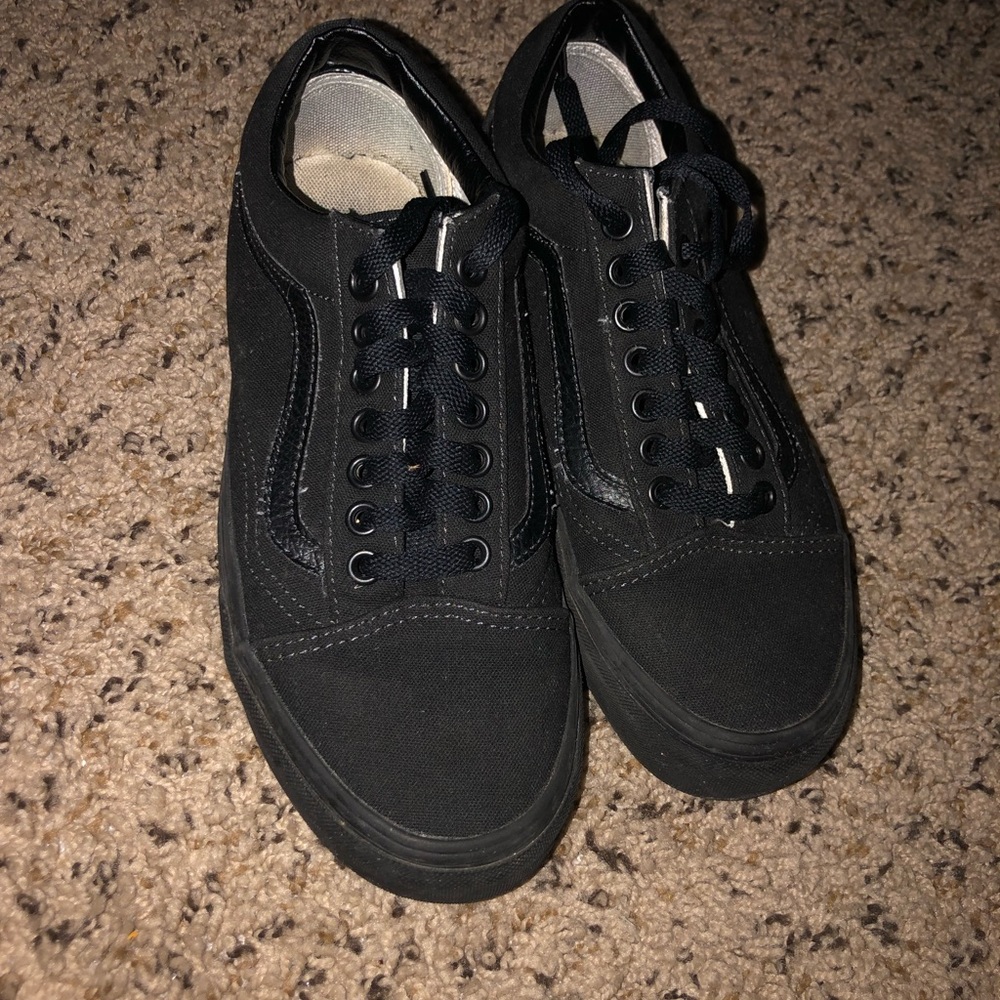Black vans